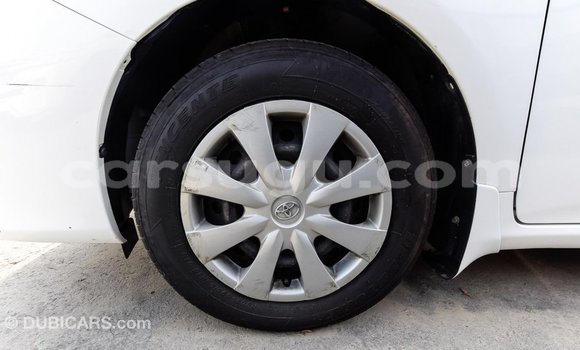 Sayi Imported Toyota Corolla White Mota in Import - Dubai a Burkina Faso Sayi Imported Toyota Corolla White Mota in Import - Dubai a Burkina Faso