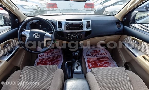 Acheter Import Voiture Toyota Fortuner Autre à Import - Dubai, Burkina-Faso Acheter Import Voiture Toyota Fortuner Autre à Import - Dubai, Burkina-Faso