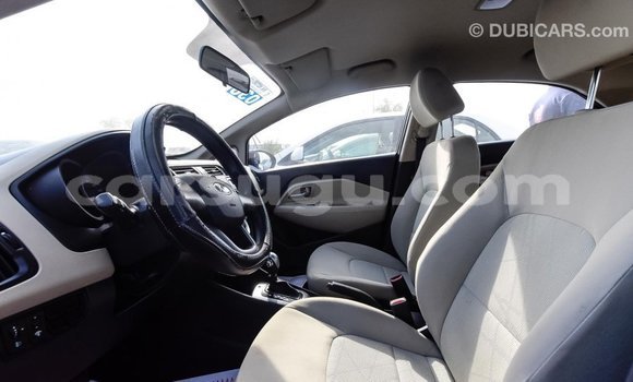 Acheter Import Voiture Kia Rio Noir à Import - Dubai, Burkina-Faso Acheter Import Voiture Kia Rio Noir à Import - Dubai, Burkina-Faso