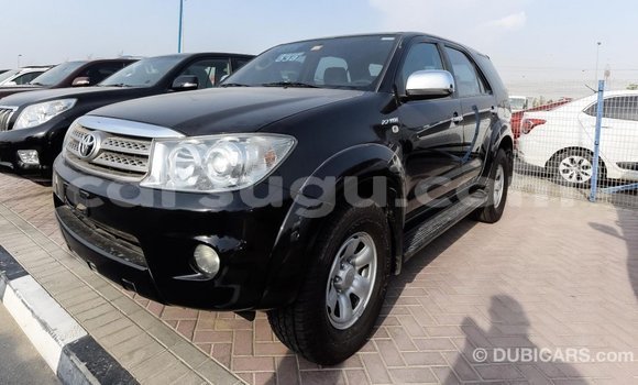Sayi Imported Toyota Fortuner Black Mota in Import - Dubai a Burkina Faso Sayi Imported Toyota Fortuner Black Mota in Import - Dubai a Burkina Faso