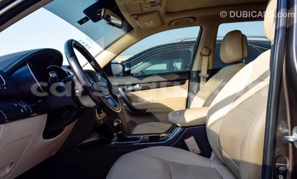 Sayi Imported Kia Sorento Brown Mota in Import - Dubai a Burkina Faso Sayi Imported Kia Sorento Brown Mota in Import - Dubai a Burkina Faso
