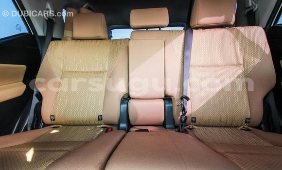 Sayi Imported Toyota Fortuner White Mota in Import - Dubai a Burkina Faso Sayi Imported Toyota Fortuner White Mota in Import - Dubai a Burkina Faso