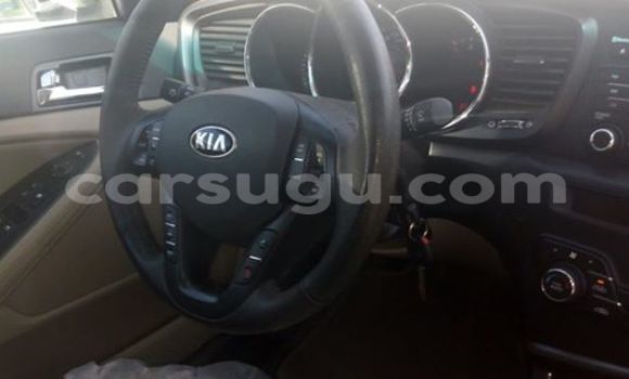 Acheter Neuf Voiture Kia Sephia Blanc à Ouagadougou, Burkina-Faso Acheter Neuf Voiture Kia Sephia Blanc à Ouagadougou, Burkina-Faso