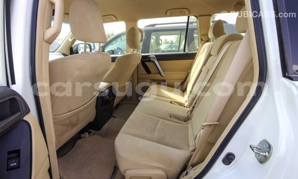Sayi Imported Toyota Prado White Mota in Import - Dubai a Burkina Faso Sayi Imported Toyota Prado White Mota in Import - Dubai a Burkina Faso