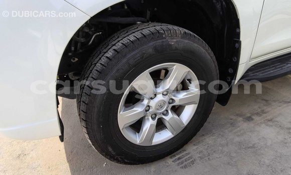 Sayi Imported Toyota Prado White Mota in Import - Dubai a Burkina Faso Sayi Imported Toyota Prado White Mota in Import - Dubai a Burkina Faso