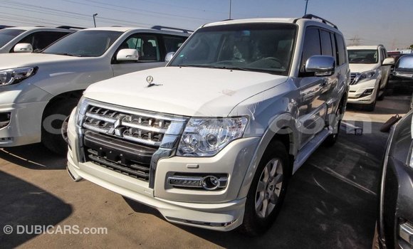 Sayi Imported Mitsubishi Pajero White Mota in Import - Dubai a Burkina Faso Sayi Imported Mitsubishi Pajero White Mota in Import - Dubai a Burkina Faso