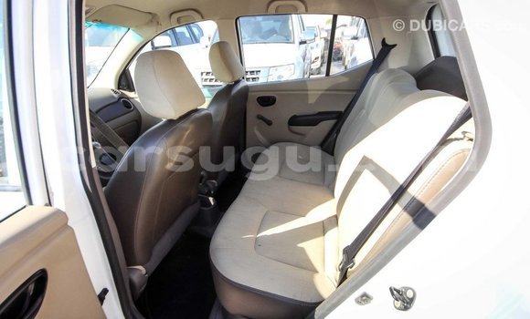 Sayi Imported Hyundai i10 White Mota in Import - Dubai a Burkina Faso Sayi Imported Hyundai i10 White Mota in Import - Dubai a Burkina Faso