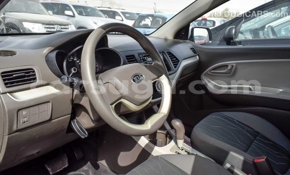 Sayi Imported Kia Picanto White Mota in Import - Dubai a Burkina Faso Sayi Imported Kia Picanto White Mota in Import - Dubai a Burkina Faso