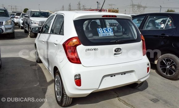 Sayi Imported Kia Picanto White Mota in Import - Dubai a Burkina Faso Sayi Imported Kia Picanto White Mota in Import - Dubai a Burkina Faso