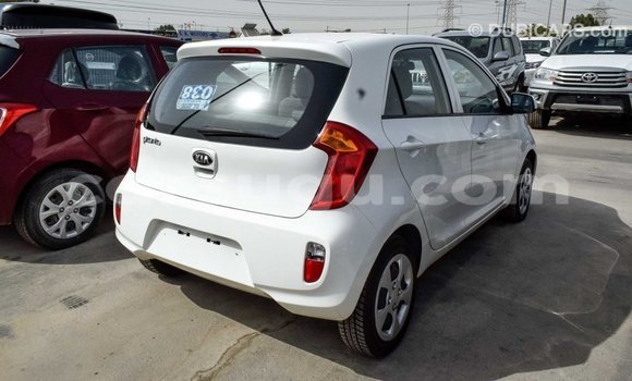 Sayi Imported Kia Picanto White Mota in Import - Dubai a Burkina Faso Sayi Imported Kia Picanto White Mota in Import - Dubai a Burkina Faso