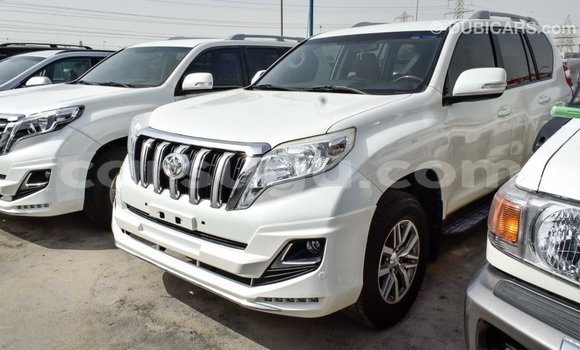 Sayi Imported Toyota Prado White Mota in Import - Dubai a Burkina Faso Sayi Imported Toyota Prado White Mota in Import - Dubai a Burkina Faso
