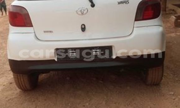 Acheter Occasion Voiture Toyota Yaris Blanc à Ouagadougou, Burkina-Faso Acheter Occasion Voiture Toyota Yaris Blanc à Ouagadougou, Burkina-Faso