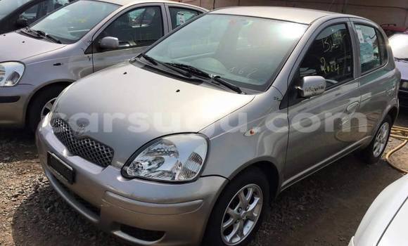 Acheter Neuf Voiture Toyota Yaris Gris à Ouagadougou, Burkina-Faso Acheter Neuf Voiture Toyota Yaris Gris à Ouagadougou, Burkina-Faso