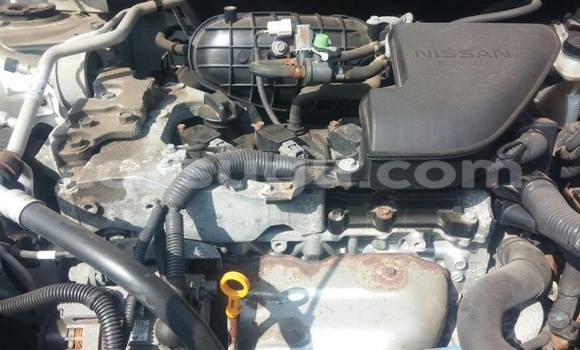 Acheter Neuf Voiture Nissan Prairie Blanc à Ouagadougou, Burkina-Faso Acheter Neuf Voiture Nissan Prairie Blanc à Ouagadougou, Burkina-Faso