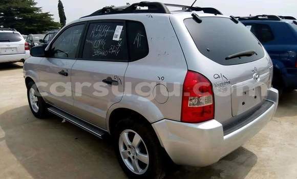 Acheter Occasion Voiture Hyundai Tucson Noir à Ouagadougou, Burkina-Faso Acheter Occasion Voiture Hyundai Tucson Noir à Ouagadougou, Burkina-Faso