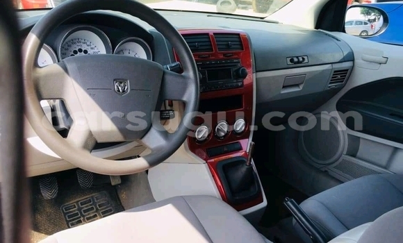 Sayi Na hannu Dodge Caliber Black Mota in Ouagadougou a Burkina Faso Sayi Na hannu Dodge Caliber Black Mota in Ouagadougou a Burkina Faso