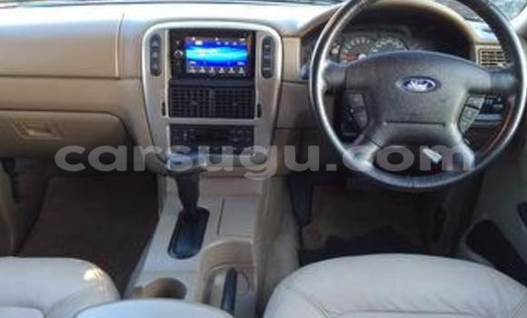 Acheter Neuf Voiture Ford Explorer Noir à Ouagadougou, Burkina-Faso Acheter Neuf Voiture Ford Explorer Noir à Ouagadougou, Burkina-Faso