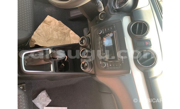 Acheter Import Voiture Suzuki Swift Rouge à Import - Dubai, Burkina-Faso Acheter Import Voiture Suzuki Swift Rouge à Import - Dubai, Burkina-Faso
