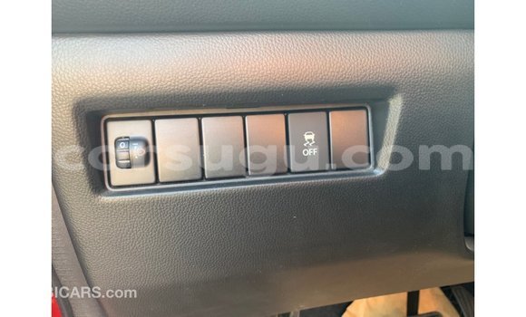 Acheter Import Voiture Suzuki Swift Rouge à Import - Dubai, Burkina-Faso Acheter Import Voiture Suzuki Swift Rouge à Import - Dubai, Burkina-Faso