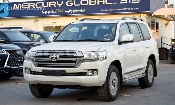 Buy Import Toyota Land Cruiser White Car in Import - Dubai in Burkina Faso Buy Import Toyota Land Cruiser White Car in Import - Dubai in Burkina Faso