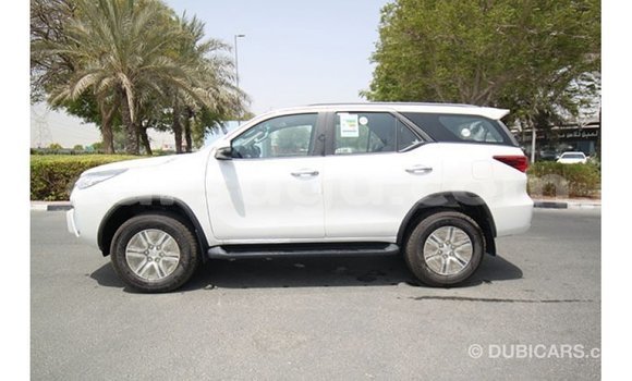 Buy Import Toyota Fortuner White Car in Import - Dubai in Burkina Faso Buy Import Toyota Fortuner White Car in Import - Dubai in Burkina Faso