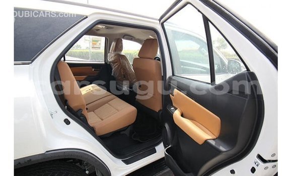Buy Import Toyota Fortuner White Car in Import - Dubai in Burkina Faso Buy Import Toyota Fortuner White Car in Import - Dubai in Burkina Faso