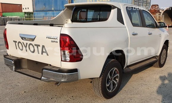 Buy Import Toyota Hilux White Car in Import - Dubai in Burkina Faso Buy Import Toyota Hilux White Car in Import - Dubai in Burkina Faso
