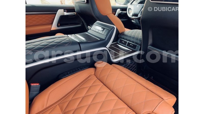 Big with watermark toyota land cruiser burkina faso import dubai 5067