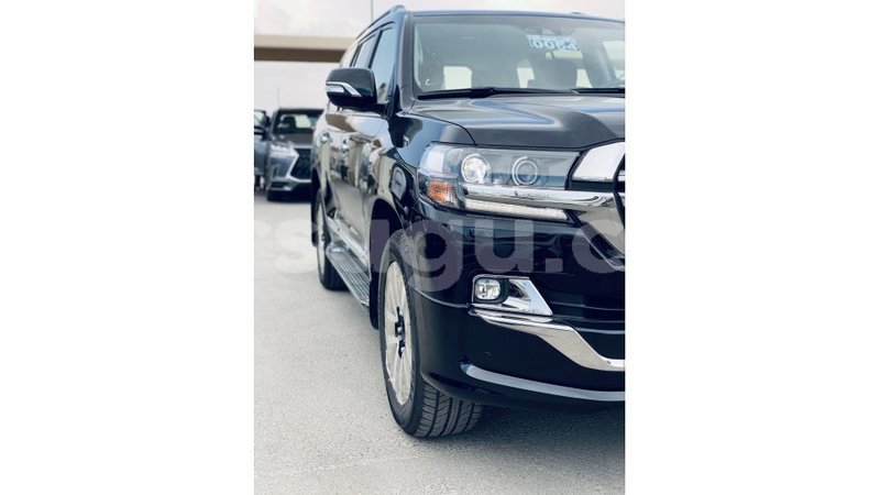 Big with watermark toyota land cruiser burkina faso import dubai 5067