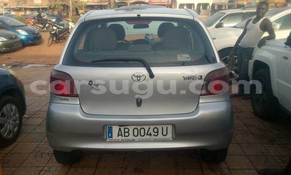Acheter Occasion Voiture Toyota Yaris Gris à Ouagadougou, Burkina-Faso Acheter Occasion Voiture Toyota Yaris Gris à Ouagadougou, Burkina-Faso