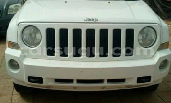 Acheter Occasion Voiture Jeep Patriot Blanc à Ouagadougou, Burkina-Faso Acheter Occasion Voiture Jeep Patriot Blanc à Ouagadougou, Burkina-Faso