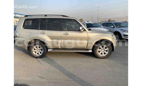 Acheter Import Voiture Mitsubishi Pajero Autre à Import - Dubai, Burkina-Faso Acheter Import Voiture Mitsubishi Pajero Autre à Import - Dubai, Burkina-Faso