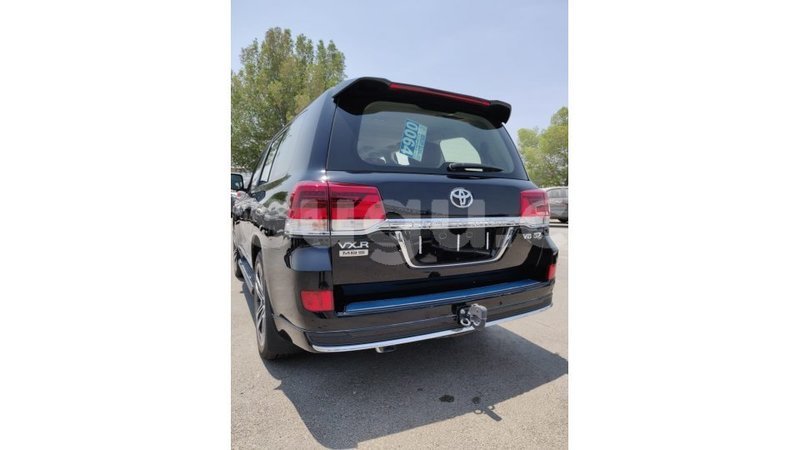 Big with watermark toyota land cruiser burkina faso import dubai 5083