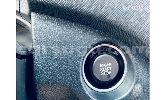 Sayi Imported Hyundai Santa Fe White Mota in Import - Dubai a Burkina Faso Sayi Imported Hyundai Santa Fe White Mota in Import - Dubai a Burkina Faso