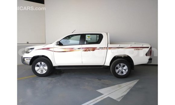 Buy Import Toyota Hilux White Car in Import - Dubai in Burkina Faso Buy Import Toyota Hilux White Car in Import - Dubai in Burkina Faso