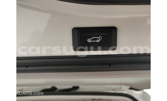 Buy Import Toyota Land Cruiser White Car in Import - Dubai in Burkina Faso Buy Import Toyota Land Cruiser White Car in Import - Dubai in Burkina Faso