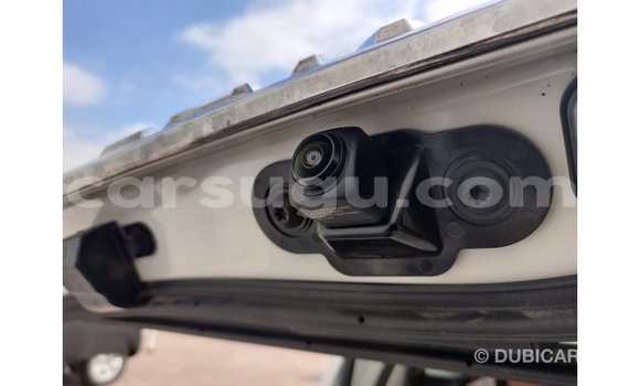 Buy Import Toyota Land Cruiser White Car in Import - Dubai in Burkina Faso Buy Import Toyota Land Cruiser White Car in Import - Dubai in Burkina Faso