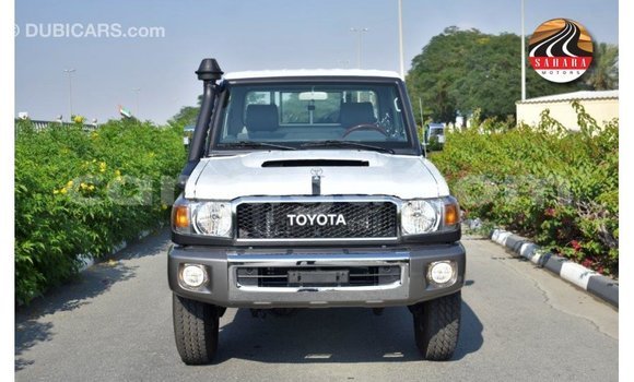 Buy Import Toyota Land Cruiser Other Car in Import - Dubai in Burkina Faso Buy Import Toyota Land Cruiser Other Car in Import - Dubai in Burkina Faso