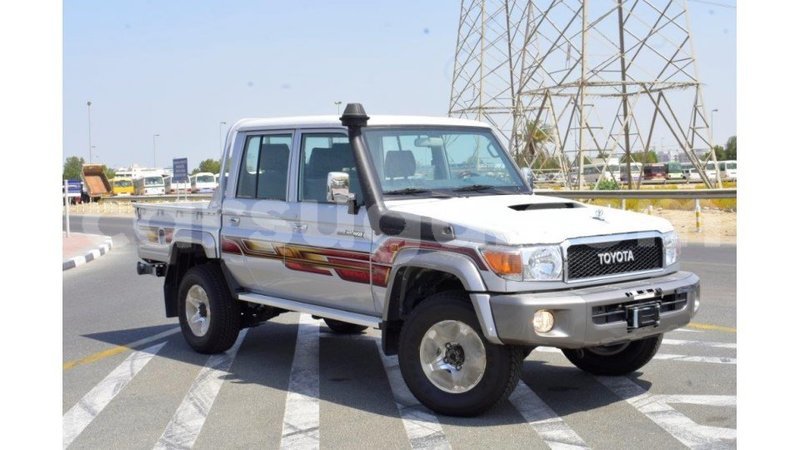 Big with watermark toyota land cruiser burkina faso import dubai 5107