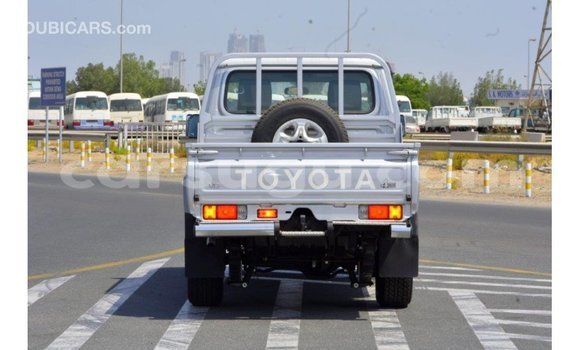 Buy Import Toyota Land Cruiser Other Car in Import - Dubai in Burkina Faso Buy Import Toyota Land Cruiser Other Car in Import - Dubai in Burkina Faso