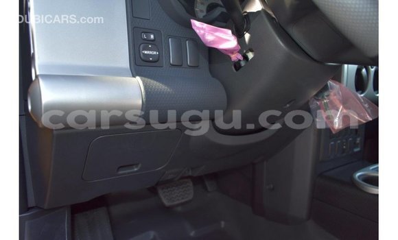 Buy Import Toyota FJ Cruiser Other Car in Import - Dubai in Burkina Faso Buy Import Toyota FJ Cruiser Other Car in Import - Dubai in Burkina Faso