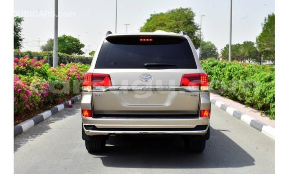 Buy Import Toyota Land Cruiser Other Car in Import - Dubai in Burkina Faso Buy Import Toyota Land Cruiser Other Car in Import - Dubai in Burkina Faso