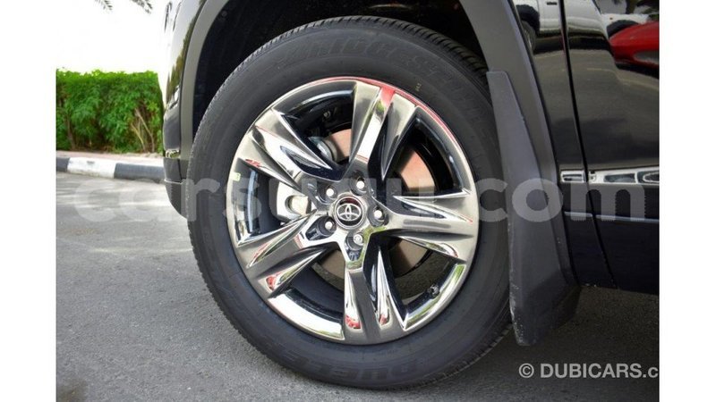 Big with watermark toyota highlander burkina faso import dubai 5115