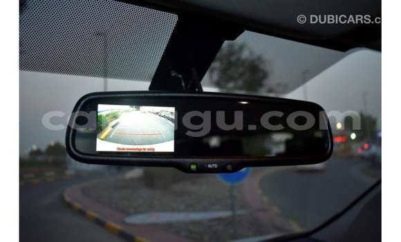 Sayi Imported Toyota Hiace White Mota in Import - Dubai a Burkina Faso Sayi Imported Toyota Hiace White Mota in Import - Dubai a Burkina Faso