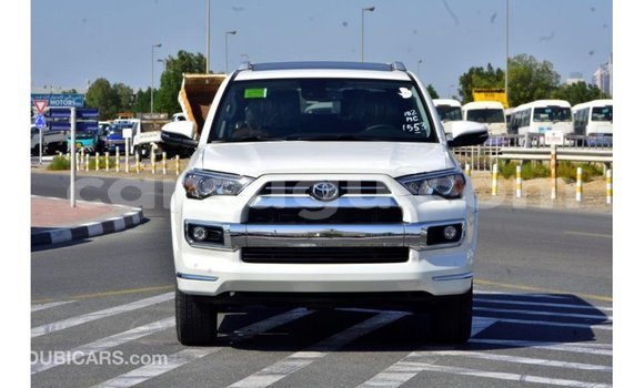 Buy Import Toyota HiAce White Truck in Import - Dubai in Burkina Faso Buy Import Toyota HiAce White Truck in Import - Dubai in Burkina Faso