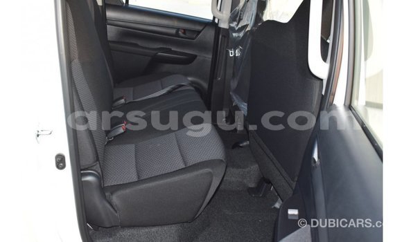 Buy Import Toyota Hilux White Car in Import - Dubai in Burkina Faso Buy Import Toyota Hilux White Car in Import - Dubai in Burkina Faso