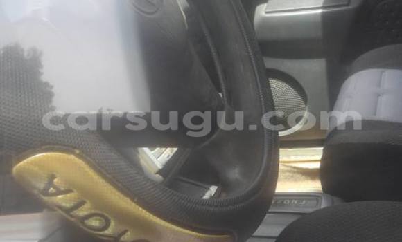 Acheter Occasion Voiture Toyota RAV4 Blanc à Ouagadougou, Burkina-Faso Acheter Occasion Voiture Toyota RAV4 Blanc à Ouagadougou, Burkina-Faso