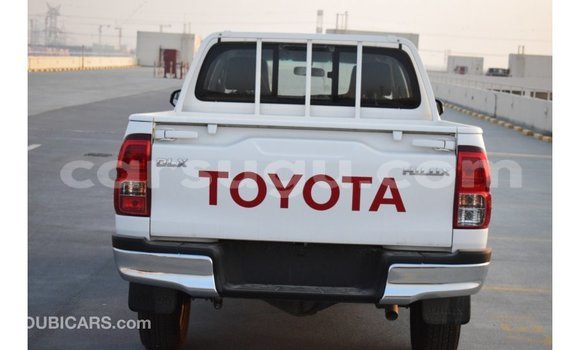 Buy Import Toyota Hilux White Car in Import - Dubai in Burkina Faso Buy Import Toyota Hilux White Car in Import - Dubai in Burkina Faso