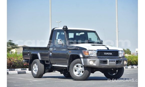 Sayi Imported Toyota Land Cruiser Sauran Mota in Import - Dubai a Burkina Faso Sayi Imported Toyota Land Cruiser Sauran Mota in Import - Dubai a Burkina Faso