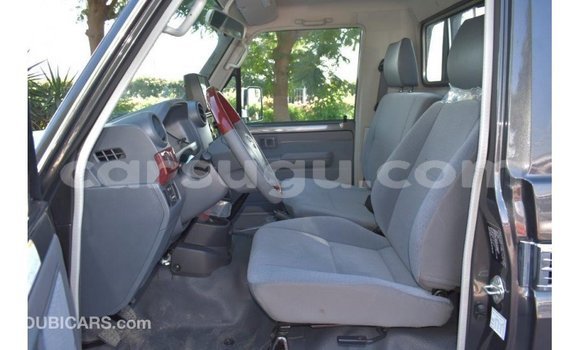 Sayi Imported Toyota Land Cruiser Sauran Mota in Import - Dubai a Burkina Faso Sayi Imported Toyota Land Cruiser Sauran Mota in Import - Dubai a Burkina Faso